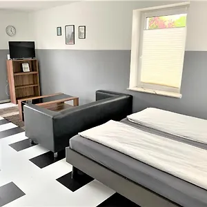  Apartment Apartment voll möbeliert mit Balkon Deutschland